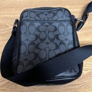 Coach Messenger Bag GREAT CONDITION!